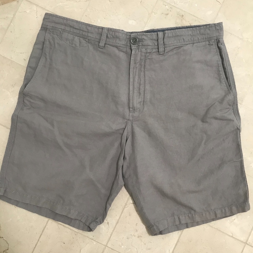 Banana Republic Slim Fit Aiden Short - 34 - Picture 2 of 5